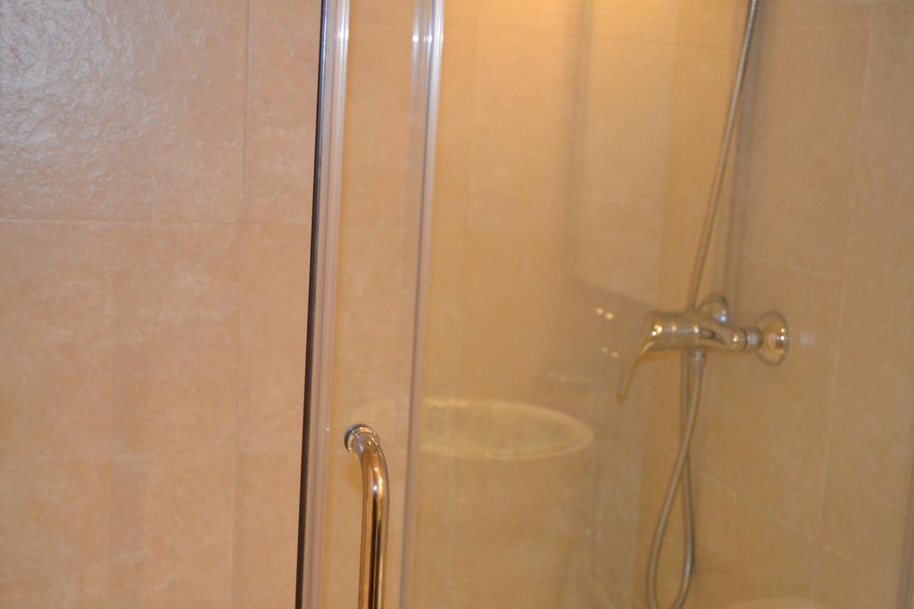 Hostal La Muntanya Castellar De N'Hug Zewnętrze zdjęcie