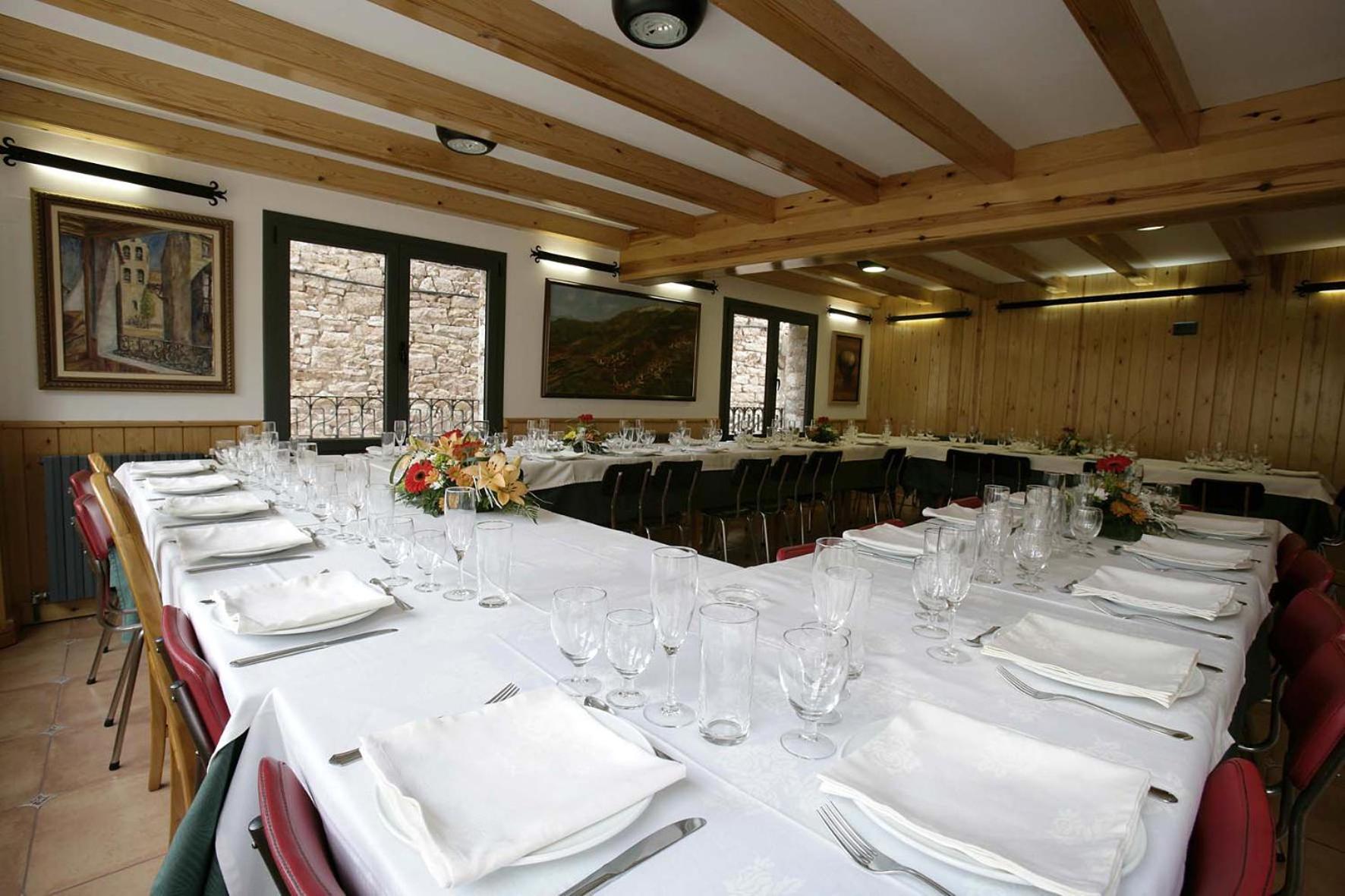Hostal La Muntanya Castellar De N'Hug Zewnętrze zdjęcie