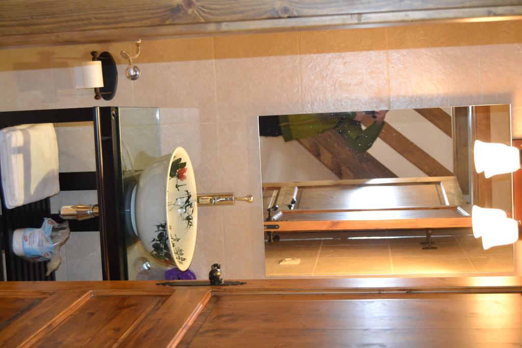 Hostal La Muntanya Castellar De N'Hug Zewnętrze zdjęcie