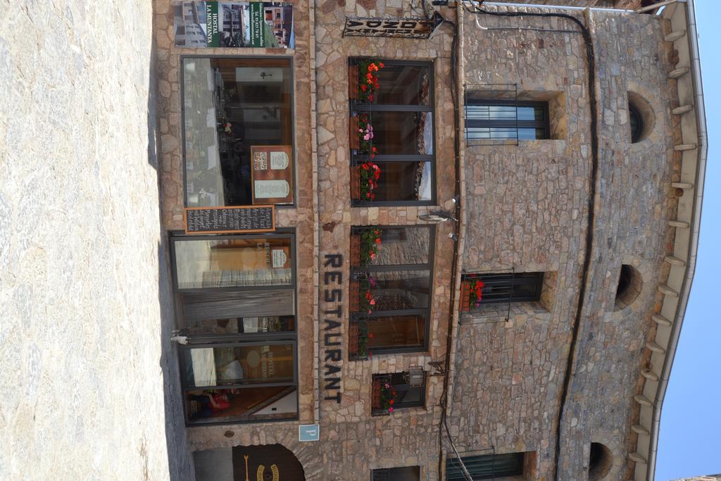 Hostal La Muntanya Castellar De N'Hug Zewnętrze zdjęcie